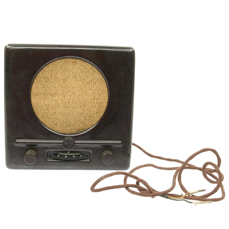 Original German WWII 1938 Kleinempfänger DKE 38 Radio by Hagenuk of Kiel