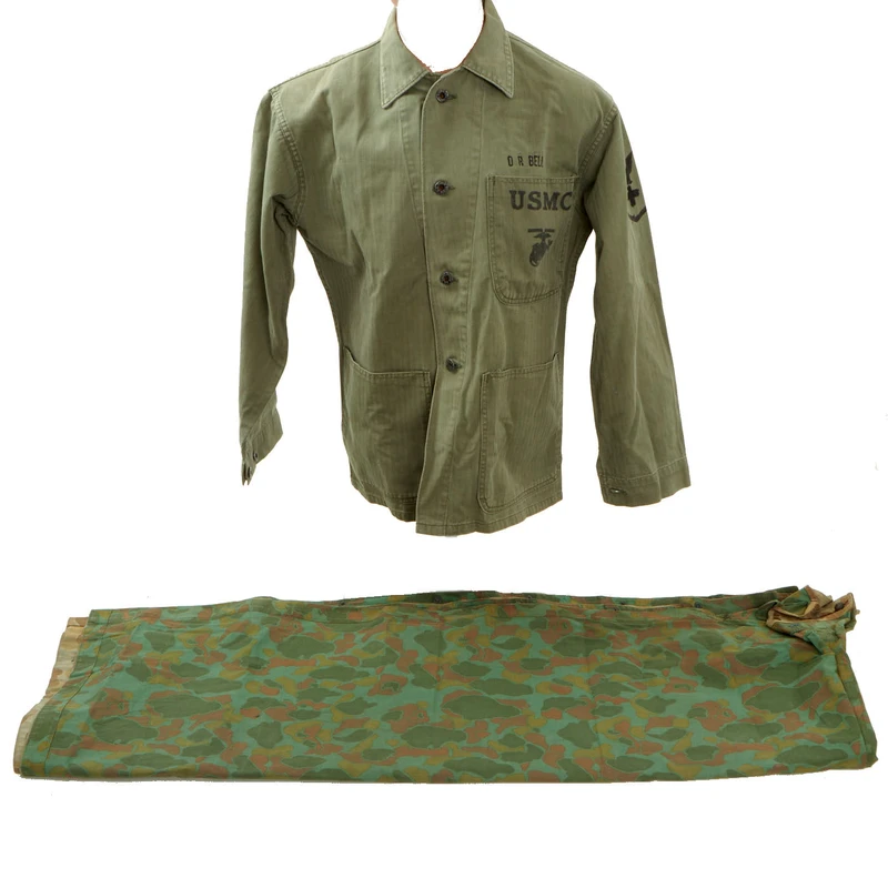 Original U.S. WWII U.S. Navy Corpsman 25th Regiment, 4th Marine Division Group – Named – P 41 HBT Top and Poncho