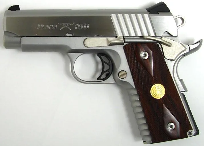 Para Ordnance PXT Ops .45 ACP caliber pistol. Compact model with slim grips and 3 dot sights. New. (pr7554)